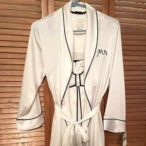 Kate Spade bride nightgown and robe